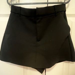 ZARA MINI SKORT